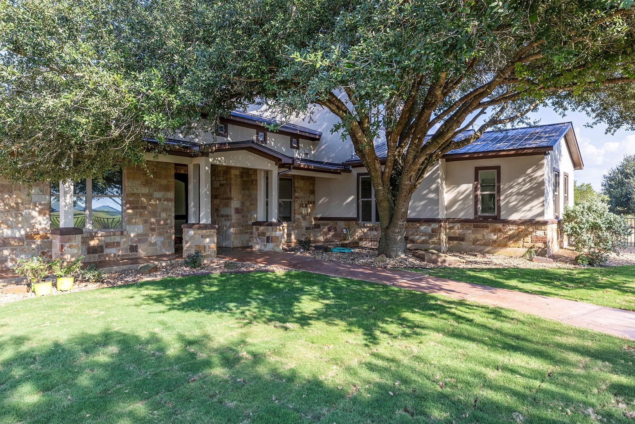 1124 County Road 301
