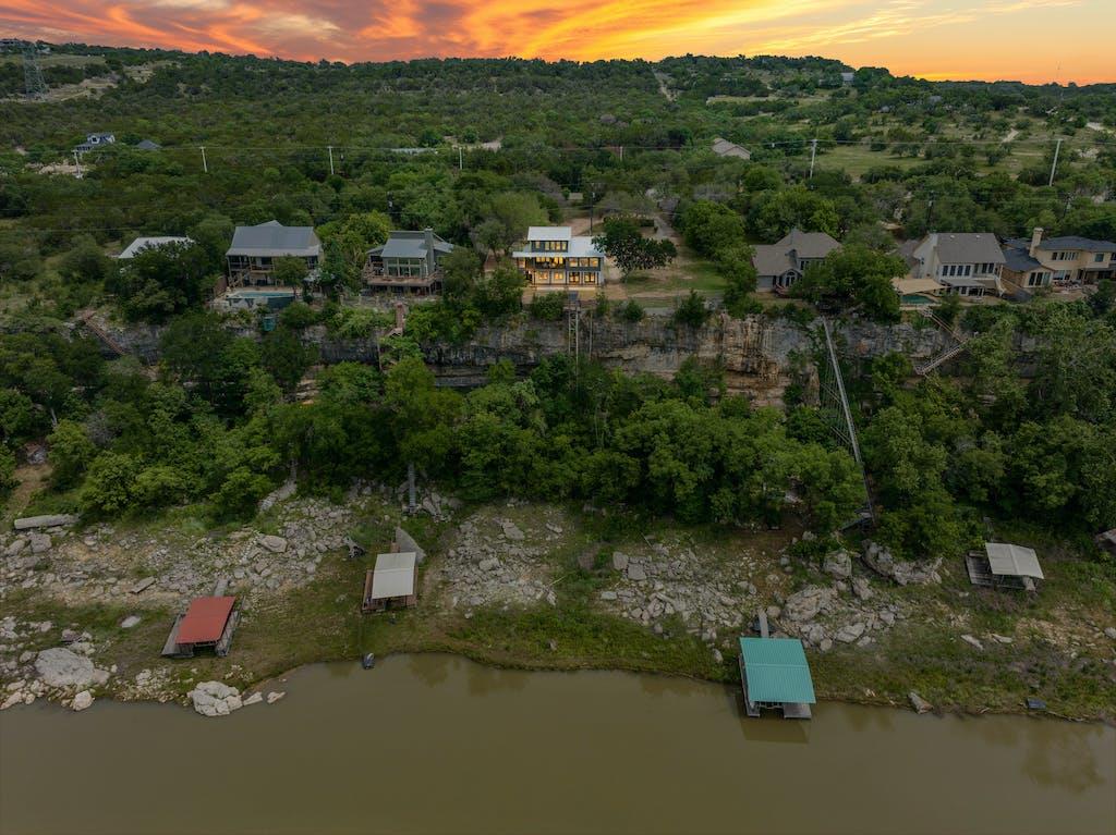 2512 Pace Bend Road