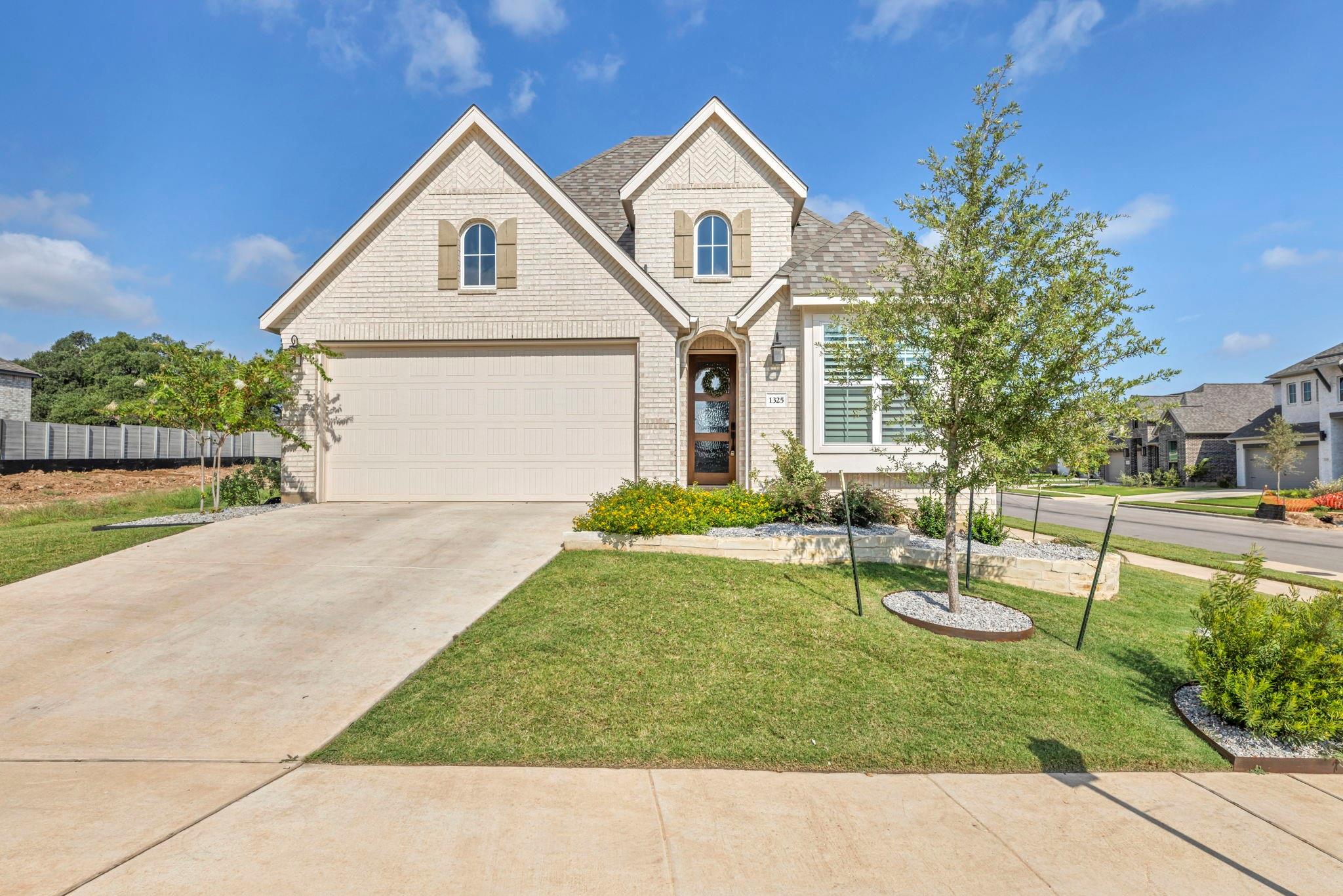 View Georgetown, TX 78628 house