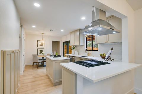 Tiny photo for 8300 Washita DR, Austin, TX 78749 (MLS # 4053682)