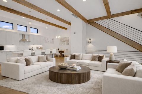 13322 Galleria CIR Austin TX 78738