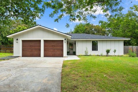 Photo of 2802 Leeds CV, Austin, TX 78745 (MLS # 4651113)