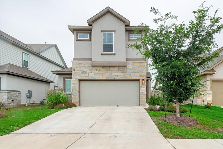 Photo 1 of 36 — 12612 Penguin PATH, Manor, TX 78653