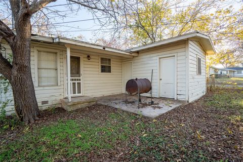 A home in Taylor