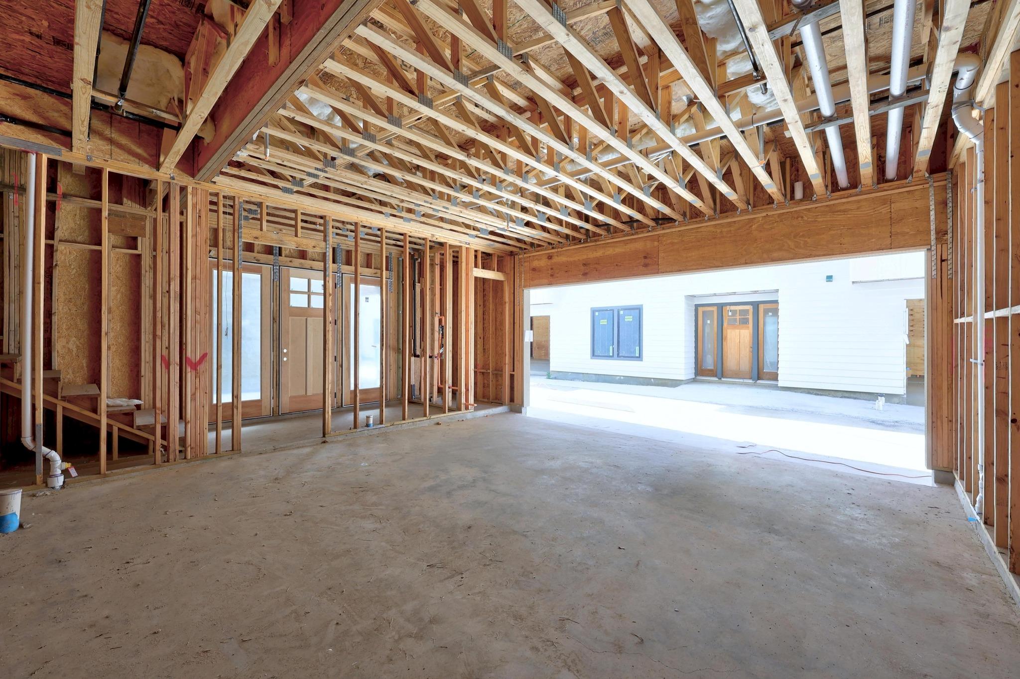 1408 W 9th ST 504