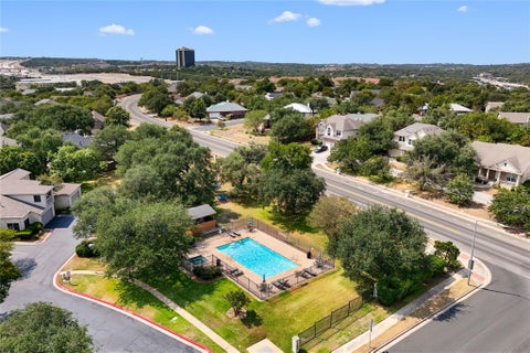 Tiny photo for 7501 Shadowridge Run RUN #105, Austin, TX 78749 (MLS # 9812216)