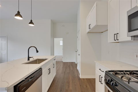 Tiny photo for 7501 Shadowridge Run RUN #105, Austin, TX 78749 (MLS # 9812216)