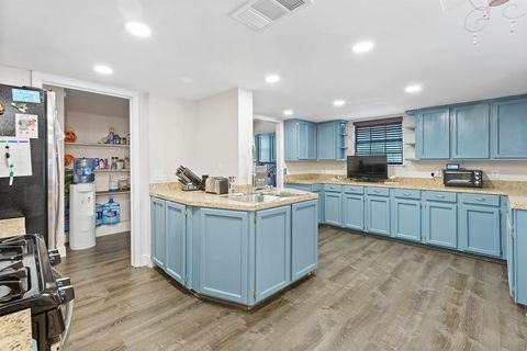 Tiny photo for 512 Bramble DR, Austin, TX 78745 (MLS # 1002557)