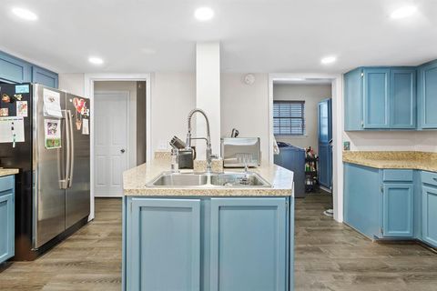 Tiny photo for 512 Bramble DR, Austin, TX 78745 (MLS # 1002557)