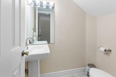 Tiny photo for 512 Bramble DR, Austin, TX 78745 (MLS # 1002557)