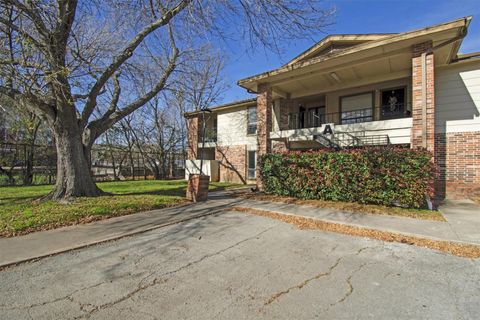 Tiny photo for 1705 Crossing PL #109, Austin, TX 78741 (MLS # 1416601)