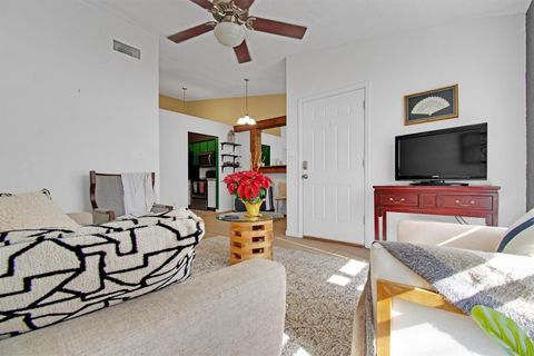 Tiny photo for 1705 Crossing PL #109, Austin, TX 78741 (MLS # 1416601)