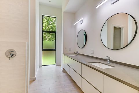 Tiny photo for 4515 Avenue D, Austin, TX 78751 (MLS # 2285413)
