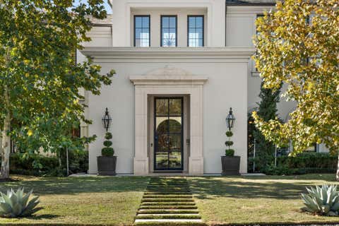 Photo of 2703 Greenlee DR, Austin, TX 78703 (MLS # 5768209)