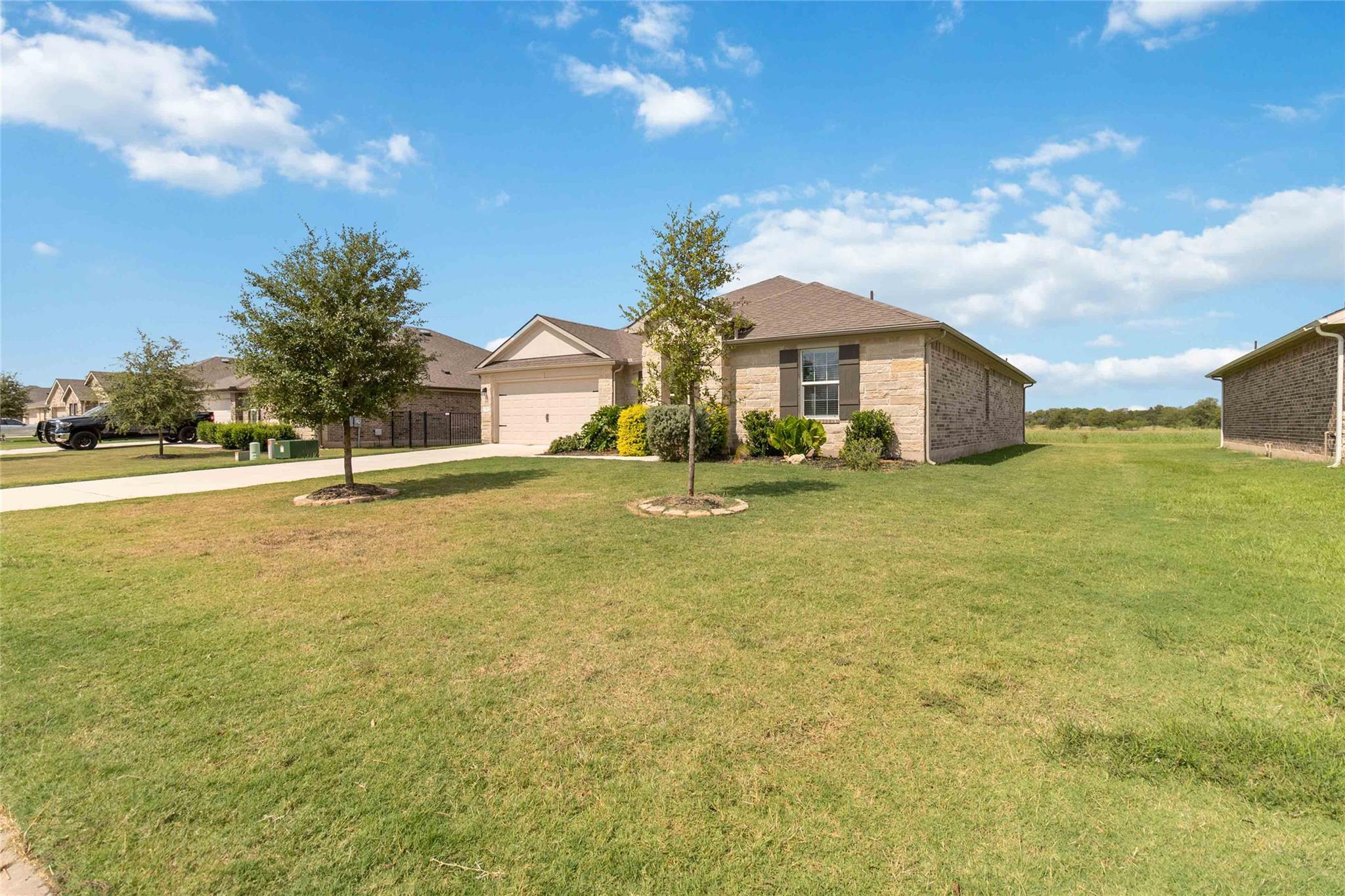 106 Sandpiper DR
