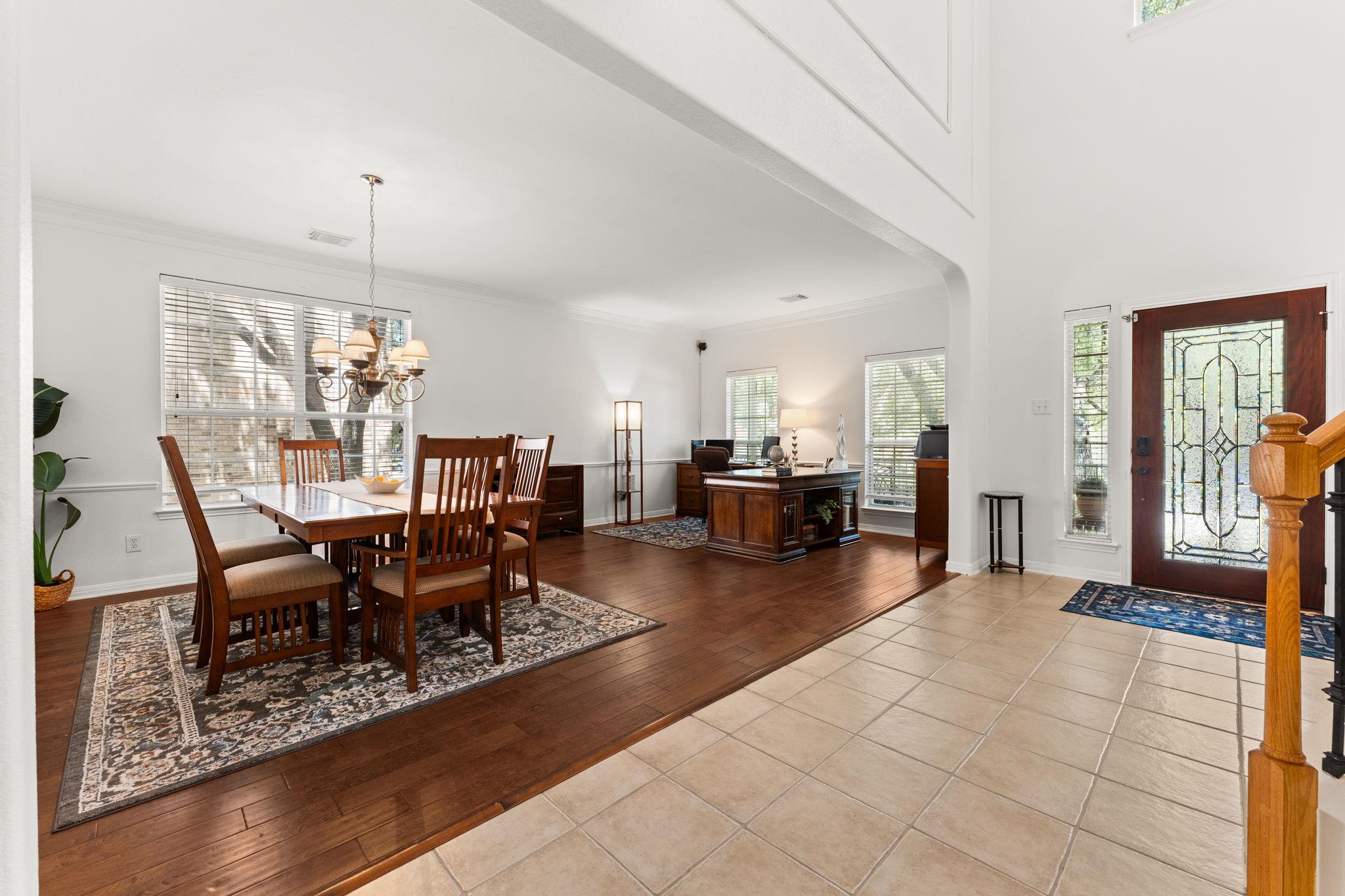 3306 Texana CT