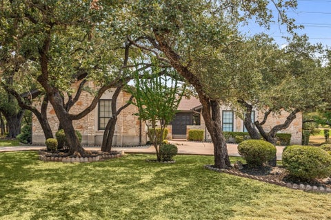 Photo of 106 White Sands DR, Lakeway, TX 78734 (MLS # 2751845)