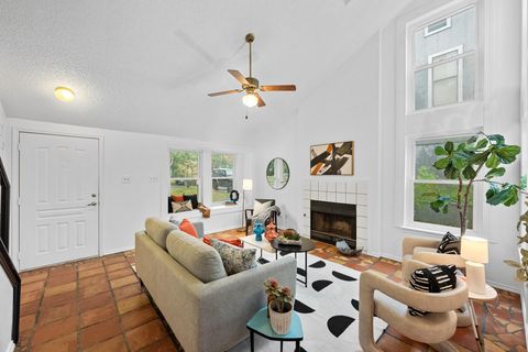 Tiny photo for 811 Silcantu DR, Austin, TX 78748 (MLS # 5606257)