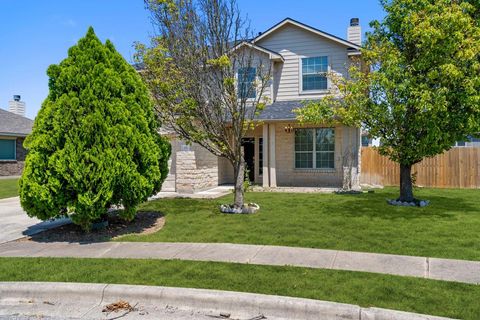 101 Redwood DR Kyle TX 78640