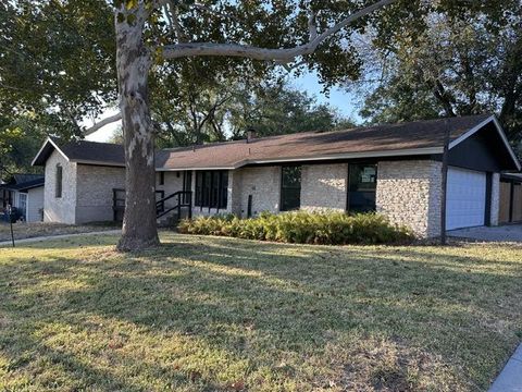 Tiny photo for 2101 Vanderbilt LN, Austin, TX 78723 (MLS # 8092637)