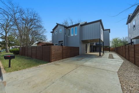 Tiny photo for 909 Calle Limon #1, Austin, TX 78702 (MLS # 7395761)