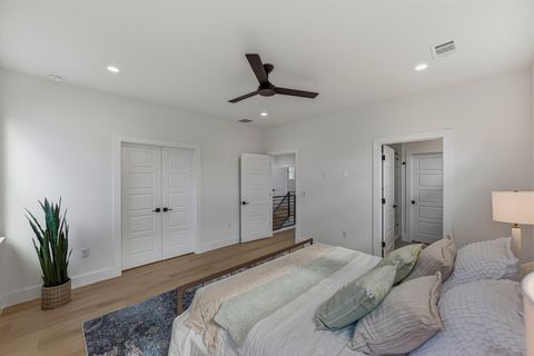 Tiny photo for 909 Calle Limon #1, Austin, TX 78702 (MLS # 7395761)