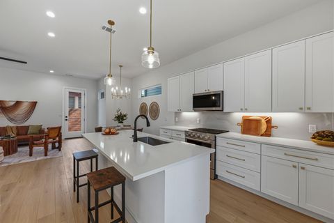 Tiny photo for 909 Calle Limon #1, Austin, TX 78702 (MLS # 7395761)