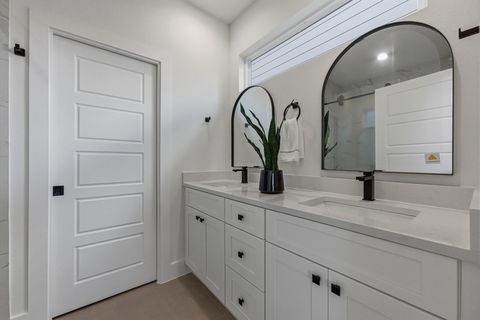Tiny photo for 909 Calle Limon #1, Austin, TX 78702 (MLS # 7395761)