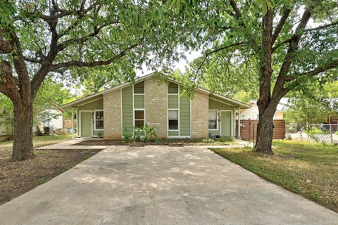 Photo of 910 Bret LN #A, Austin, TX 78721 (MLS # 5437526)