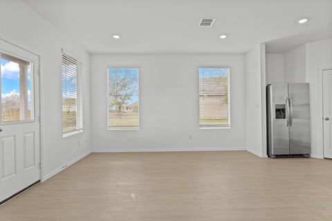 Tiny photo for 13225 Eastland DR, Mustang Ridge, TX 78610 (MLS # 7015430)