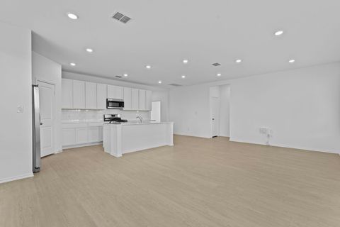 Tiny photo for 13225 Eastland DR, Mustang Ridge, TX 78610 (MLS # 7015430)