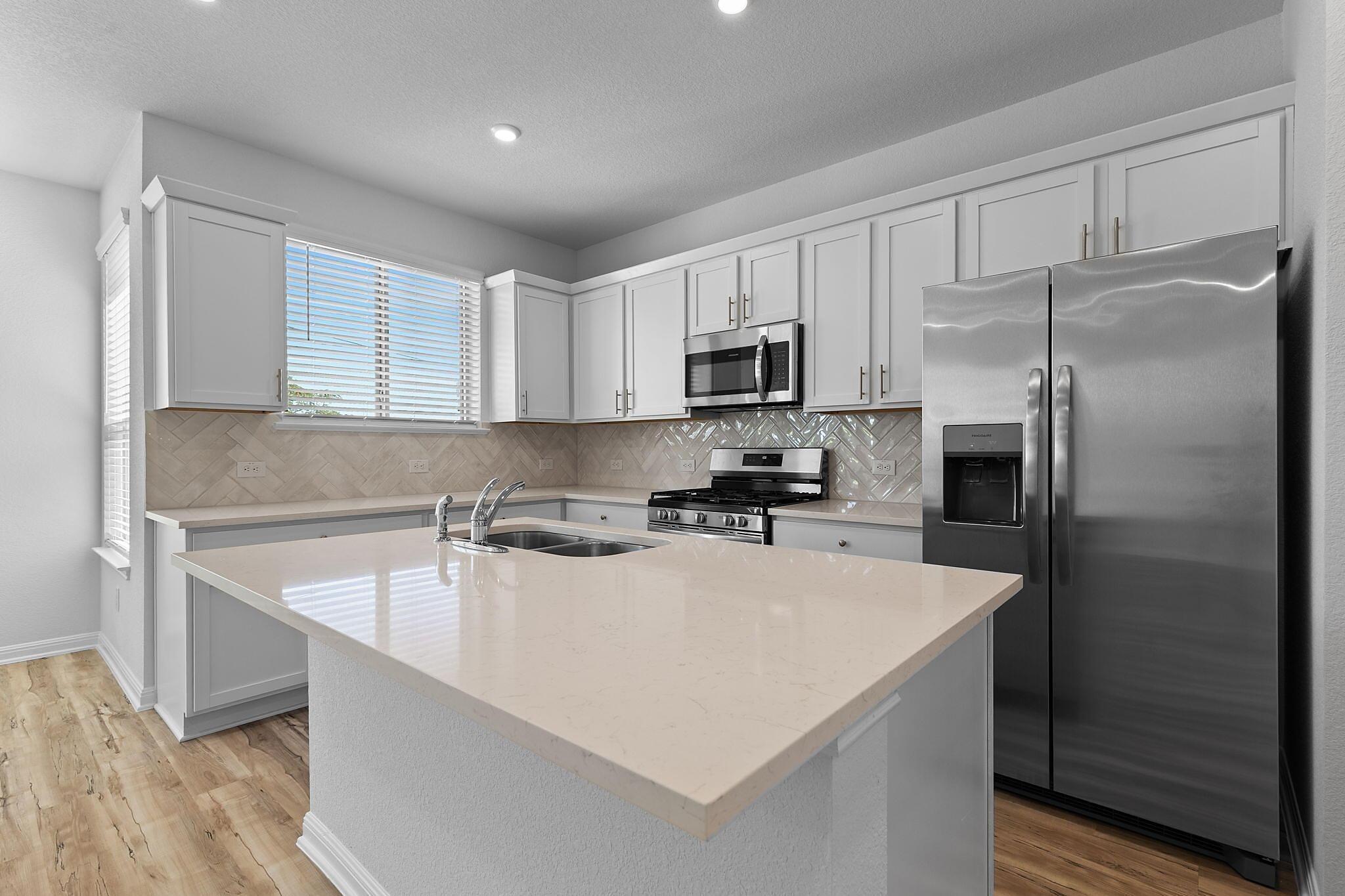 2204A Cornfield DR