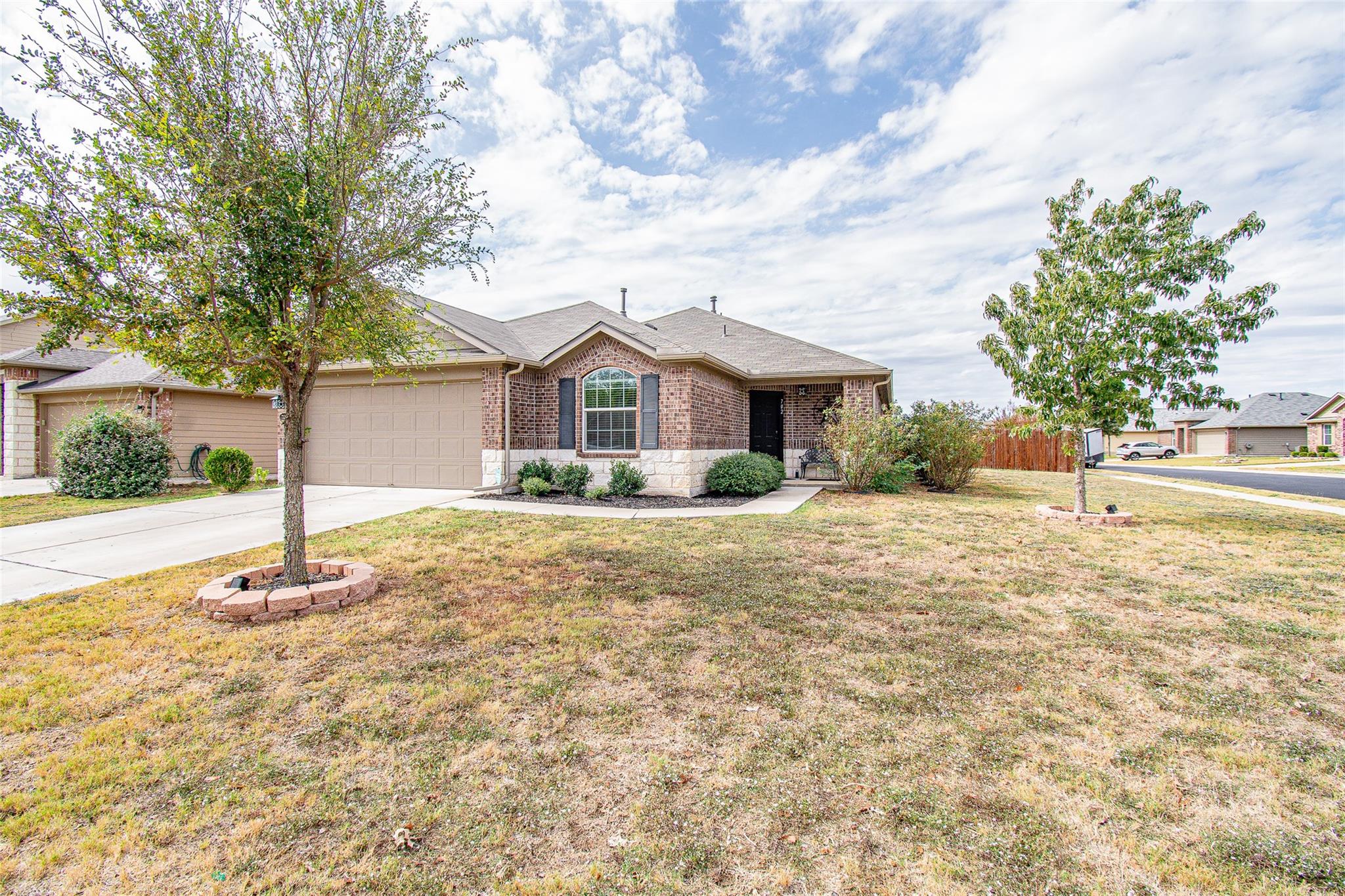 Hutto, Texas 78634, United States, 4 Bedrooms Bedrooms, ,2 BathroomsBathrooms,Residential,Pending,34064