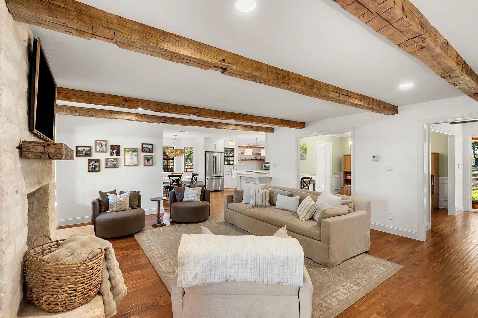 301 Medlin Creek LOOP