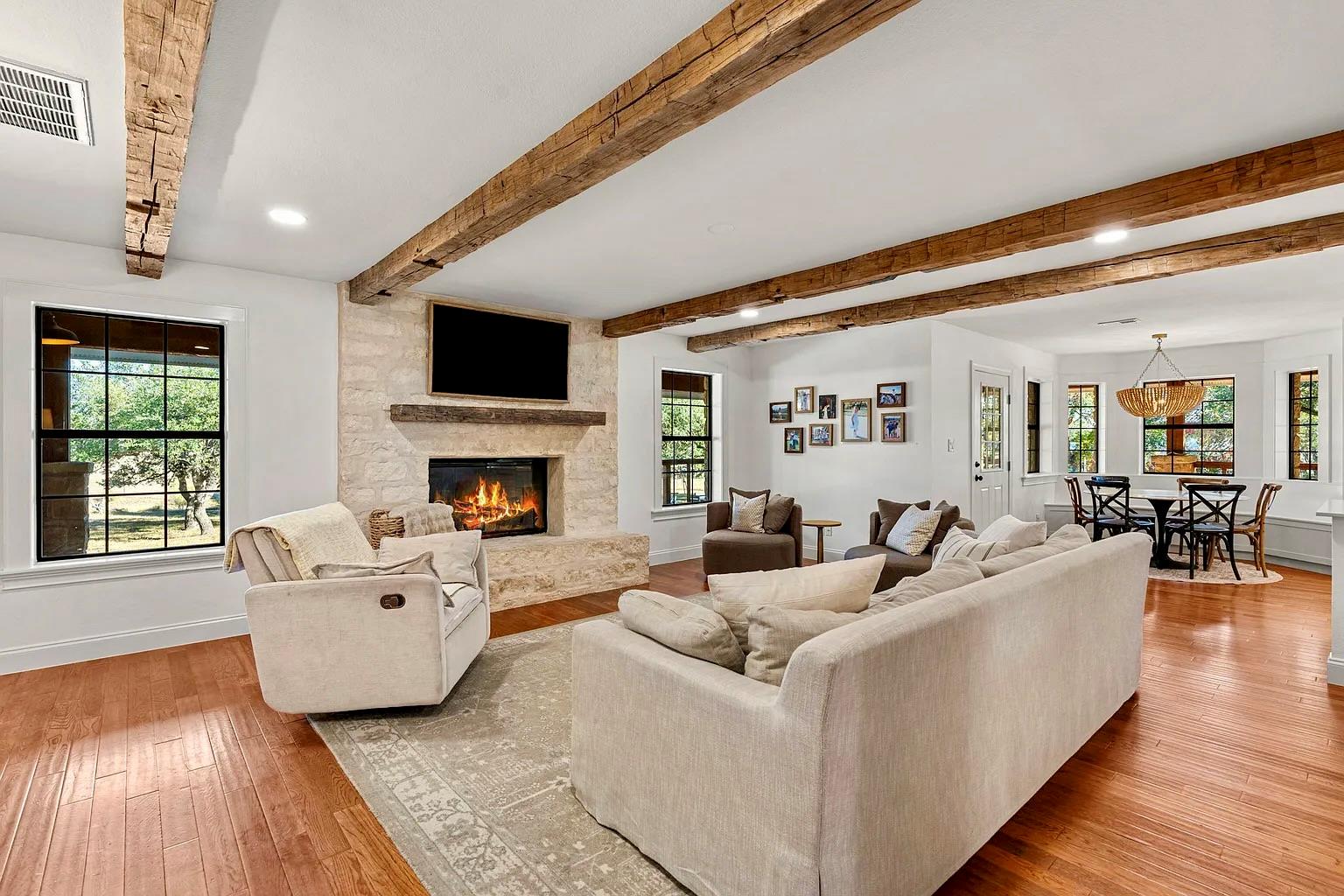 301 Medlin Creek LOOP