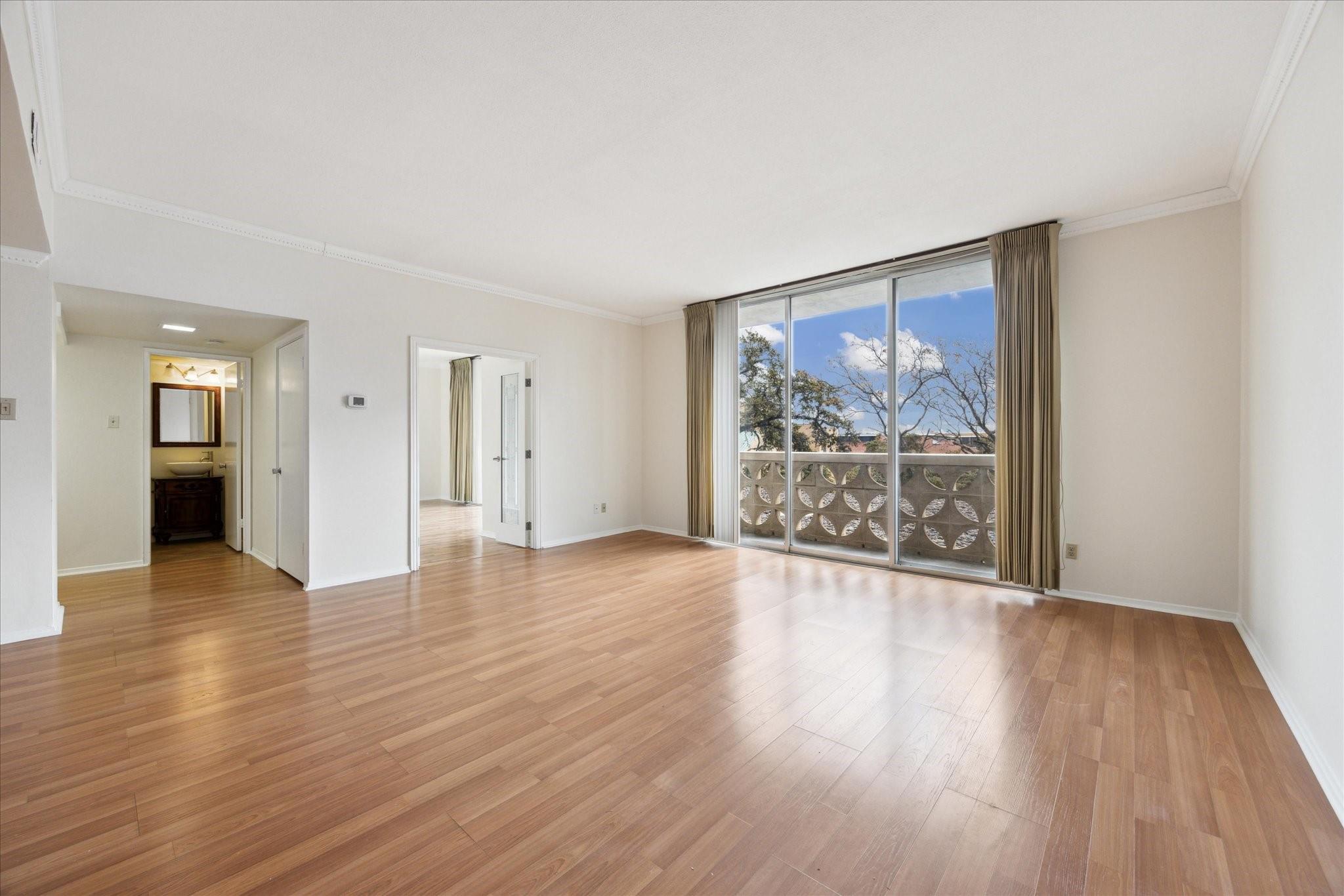 1801 Lavaca ST 2D