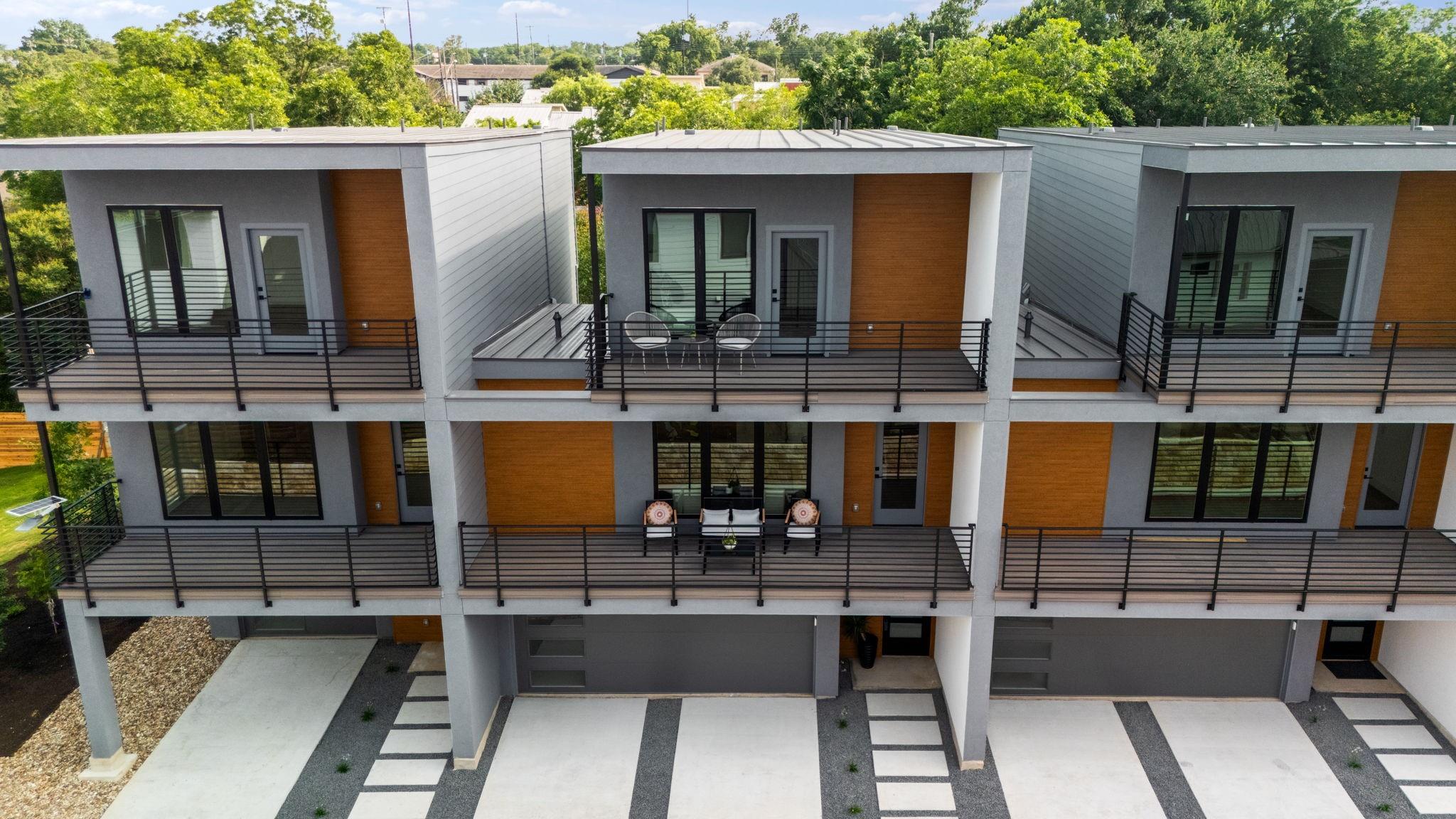 View Austin, TX 78704 townhome