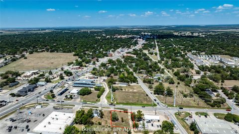 Photo of 300 Blackjack ST, Lockhart, TX 78644 (MLS # 4126457)