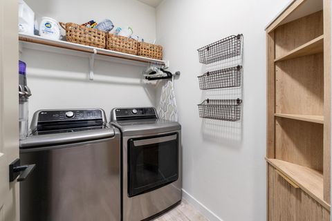 Tiny photo for 5202 Rob Scott ST, Austin, TX 78721 (MLS # 8152121)