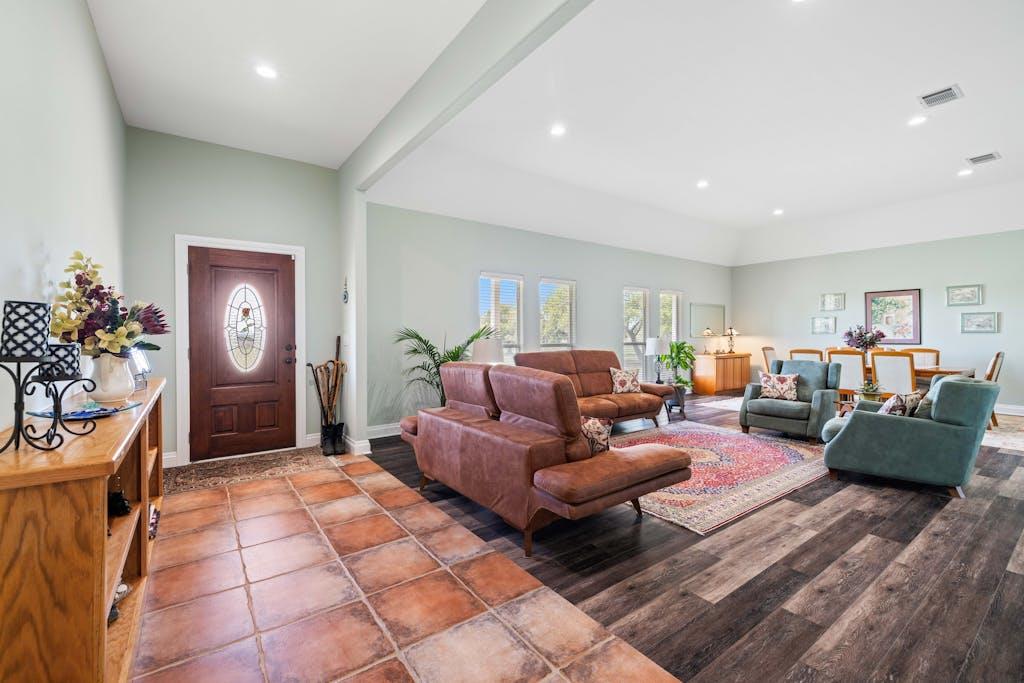 3670 County Road 207