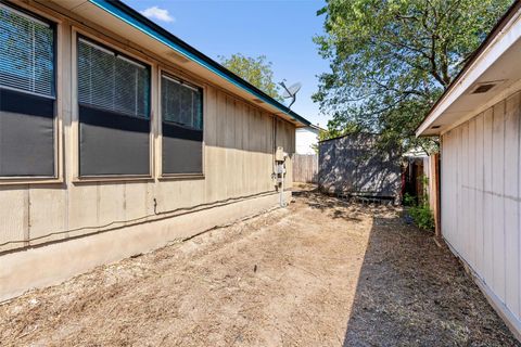 Tiny photo for 1808 Heatherglen LN, Austin, TX 78758 (MLS # 9667141)