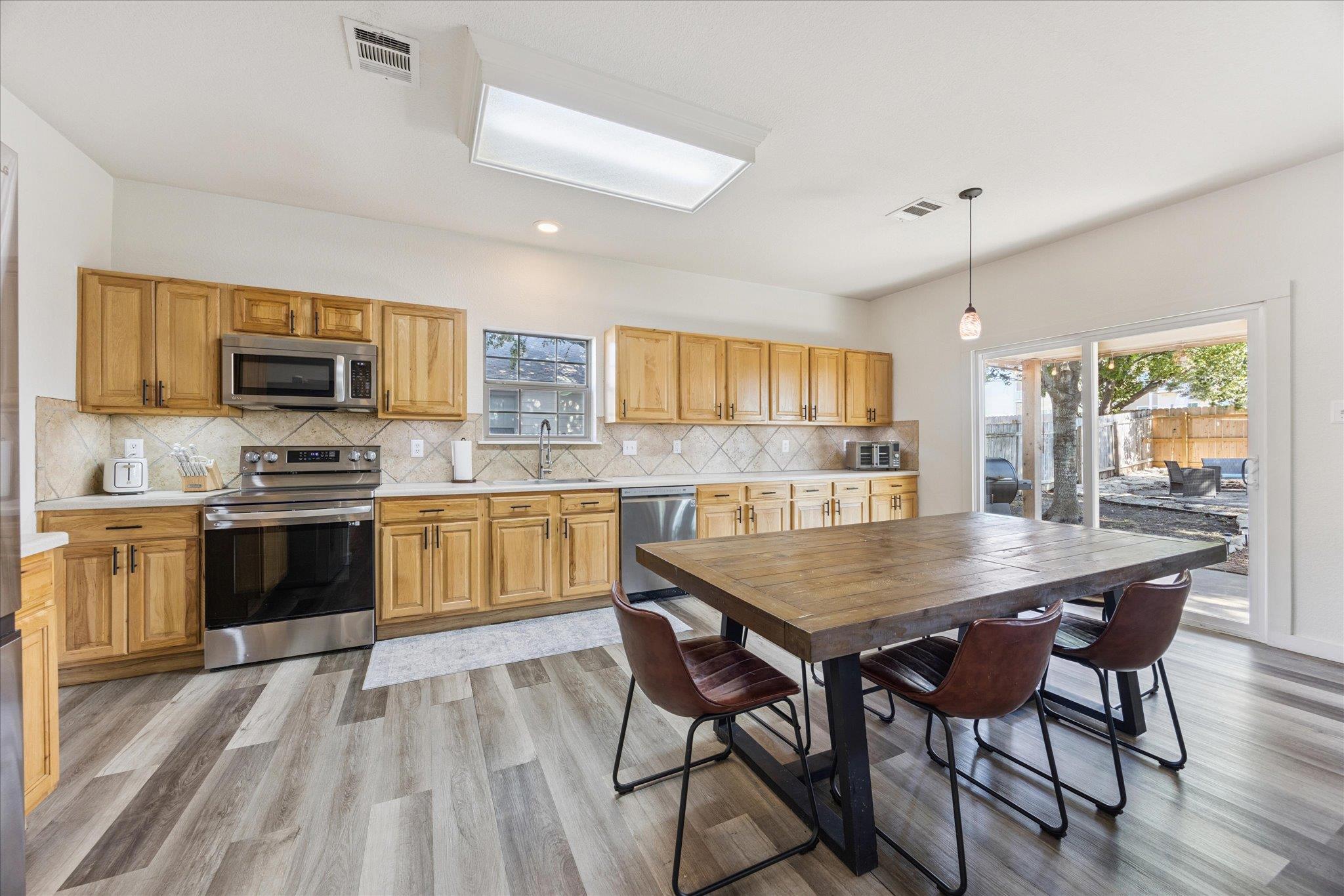 111 Teron DR