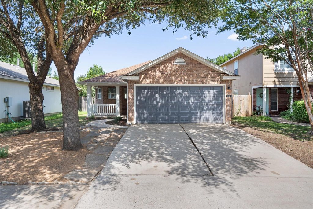 Photo of 11315 Robert Wooding DR, Austin, TX 78748 (MLS # 4809473)