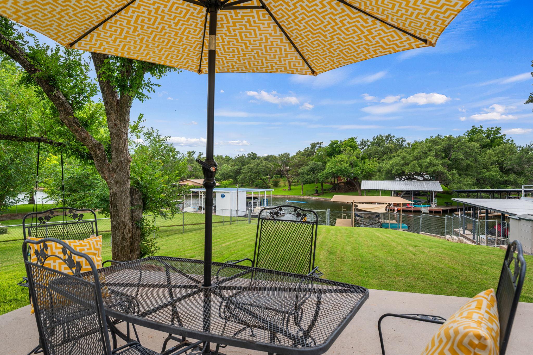 2350 Wisteria DR