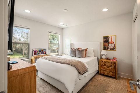 Tiny photo for 1124 Linden ST #B, Austin, TX 78702 (MLS # 1741144)