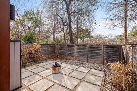 Tiny photo for 1124 Linden ST #B, Austin, TX 78702 (MLS # 1741144)