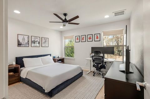 Tiny photo for 1124 Linden ST #B, Austin, TX 78702 (MLS # 1741144)