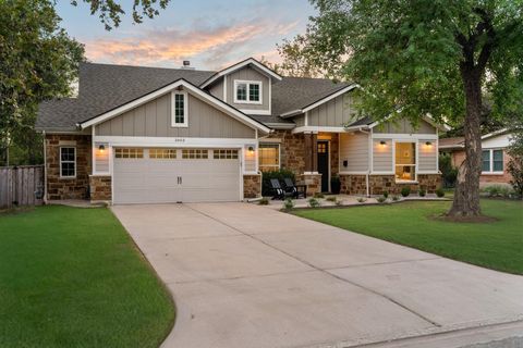 Tiny photo for 2603 Park View DR, Austin, TX 78757 (MLS # 8228023)