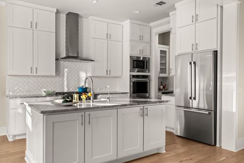 Tiny photo for 2603 Park View DR, Austin, TX 78757 (MLS # 8228023)