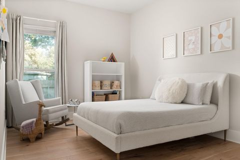 Tiny photo for 2603 Park View DR, Austin, TX 78757 (MLS # 8228023)